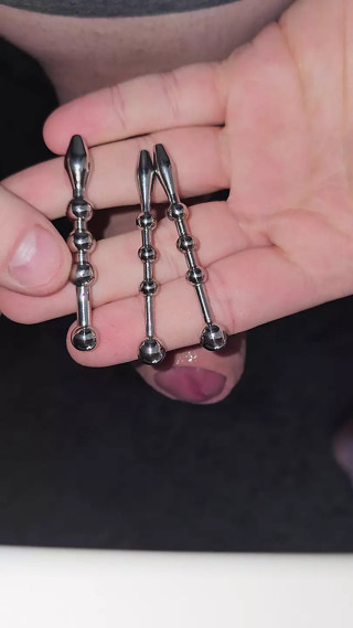 I put cum plugs in my cock. Horny penis plugs in my cock. Some are completely pure
