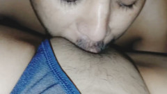 The fun of sucking the water of a girlfriend's in Hindi