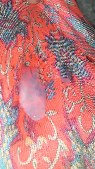 Masturbate on my favourite clothe