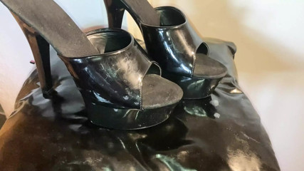 Cum on Shoes Compilation 4 thumbnail