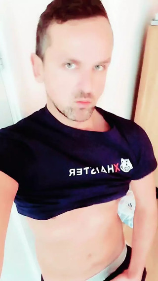 Slutboyben CAM4 Sexy Pornstar Exhibitionist Nipple Play thumbnail