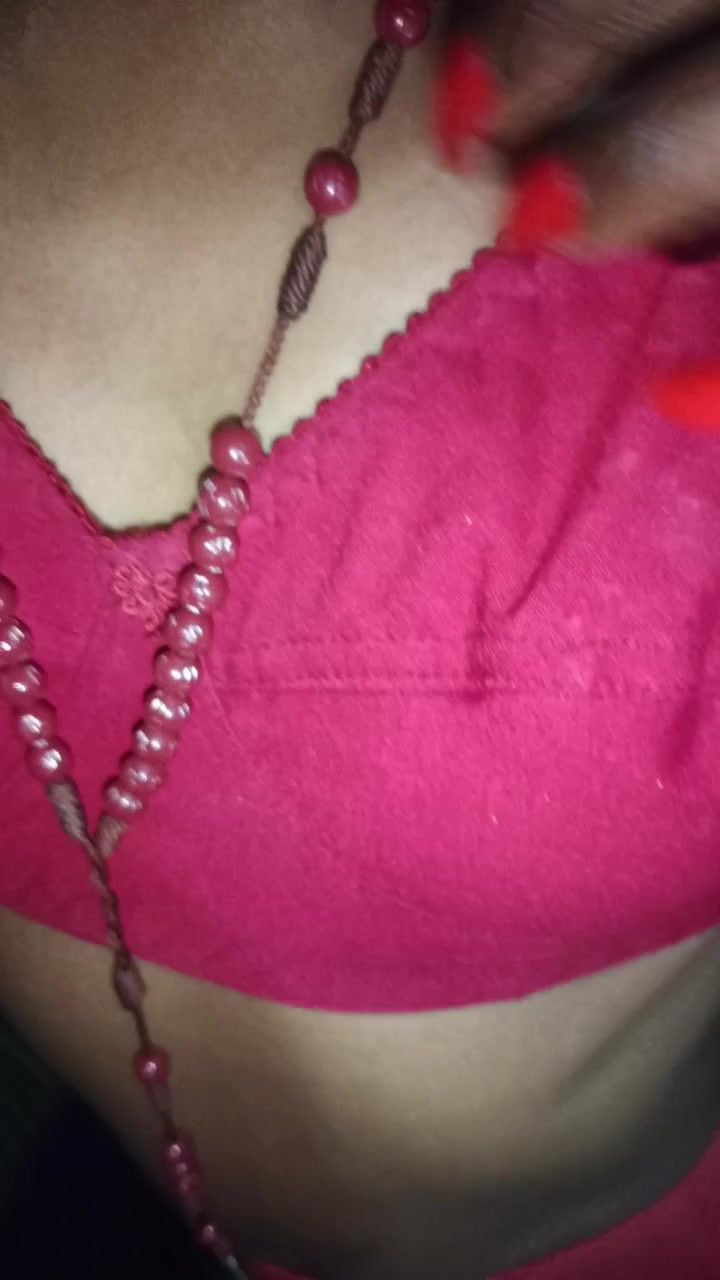 INDIAN CHRISTIAN GIRL GET FUCKED A NIGHT WHILE NOBODY AT HOME DESI FUCKING FULL NIGHT DEEP PENETRATED AND BIG HOLE IN PUSSY