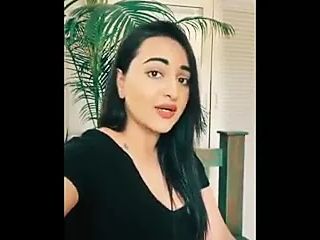 Sonakshi shina sexy story bollywood actress full xxx story.