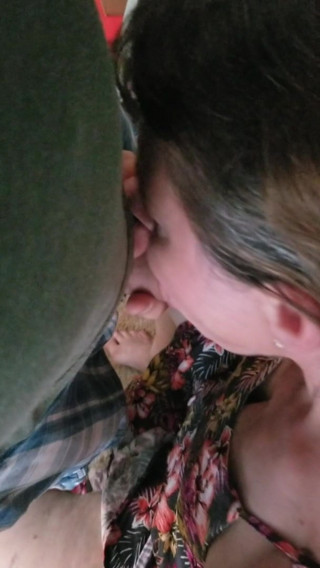 Married neighbor loves sucking my cock