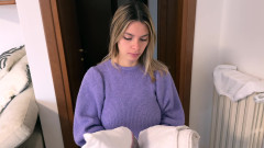 Teacher Goes to the Masseur to Relax, He Makes Her Relax by Touching Her Well and Then Fucks Her Like a Slut
