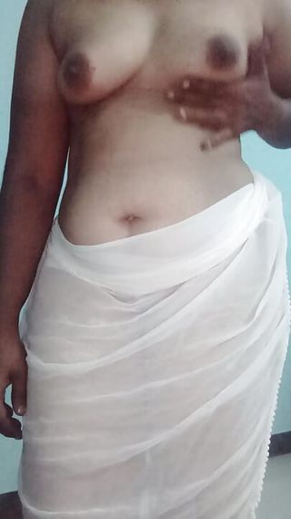 Lonely Indian girl crush the pluffy boop, soft bun, fingering the silky pussy