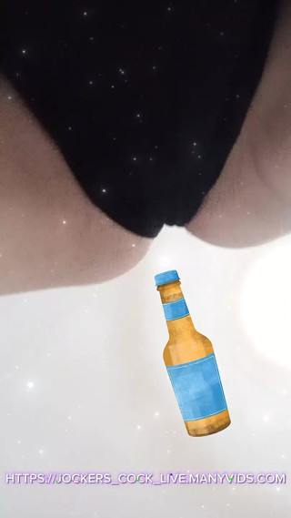 ---BUSTY BIG BOOTY RUSSIAN SOLO ASS PLAY---