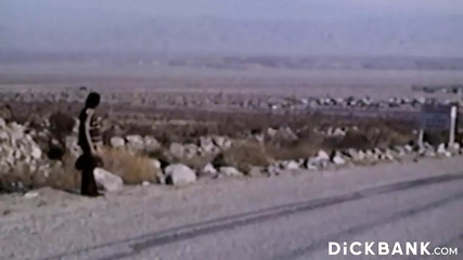 Horny Gays Blows Cock Before Bareback Outdoor