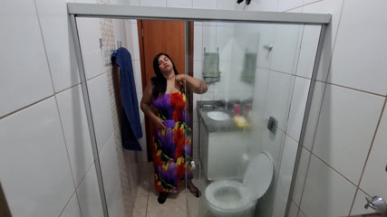 Camera on Hot Stepcousin in the Shower – I Can't Wait to Fuck Her
