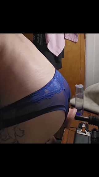 An Evening Alone thumbnail