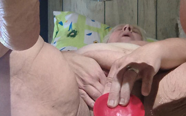 Open Pussy Wide for Cock Inside
