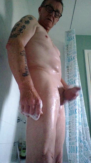 Master GHZ - Sissy Ken shaved 02