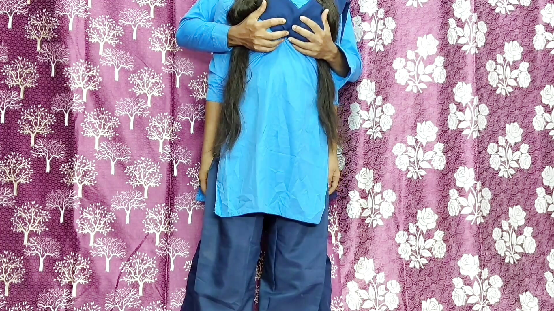 Indian Virgin School Girls First time Sex with her Boyfriend