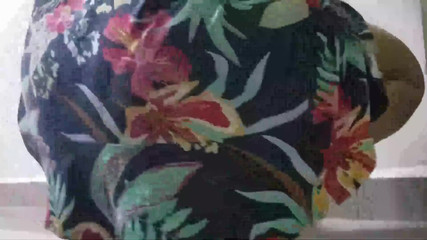 Big Booty Wife Latina Making Massage on Her Own Butt