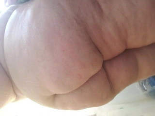 Sexy SSBBW gf in shower 2