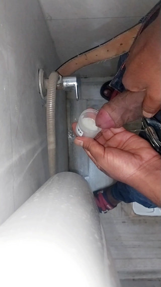 Big cock cum show