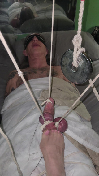 Goode Girl CBT Wrapped, Weighted and Waxed