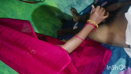 Desi village hot bhabhi's bed break chudai