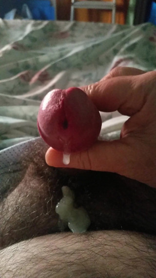 Cum over my belly