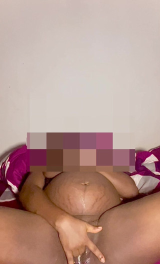 Hot dripping sweet chocolate pussy