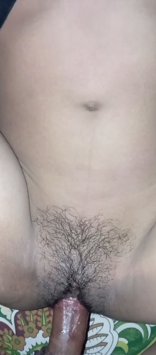 Teaching my stepsister that it was delicious and even my pussy was torn and crooted in the pussy