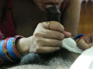 Real indian Hot bhabhi sucking my penis fuck.