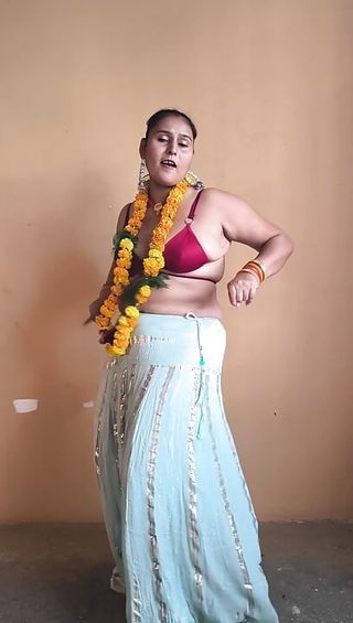 Puja baby dance performance