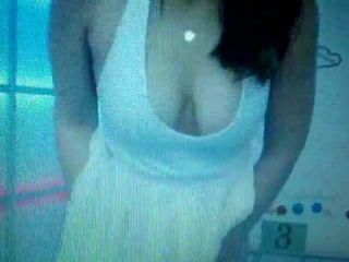 beautiful girl with natural tits.mp4