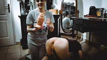 Mistress fisting submissive femdom