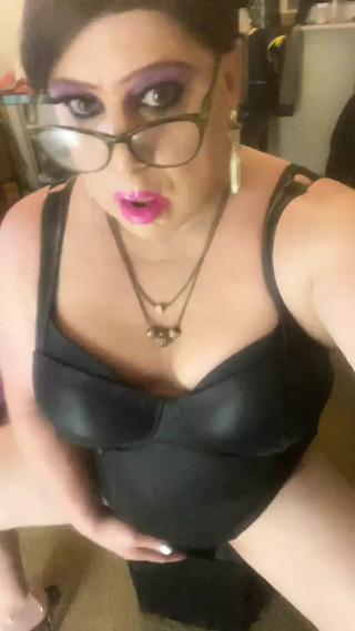 CD Krissy Sweets 🍭 in her sexy high heels