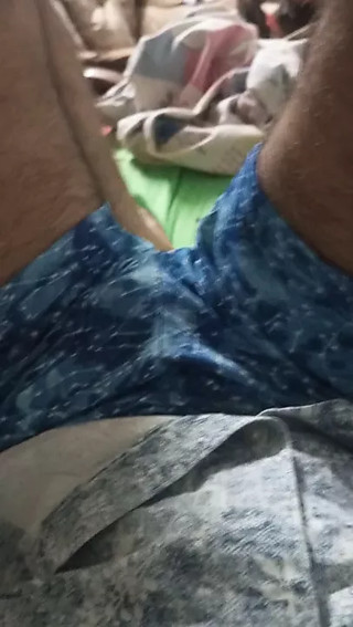 A indian married man feels horny when wife not at home