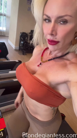 What will you taste first? my tits, abs or thighs