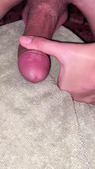 Rubbing my dick on the towel and cumming