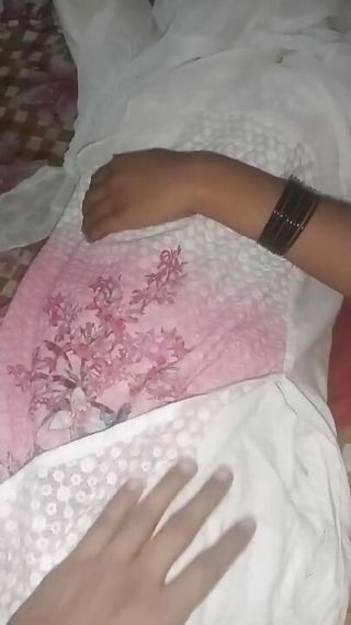 Pakistani tik tok star enjoying with her driver