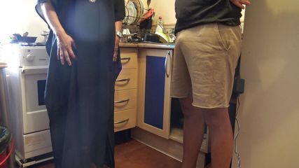 Egyptian Wife Fucking With Plumber In London Apartment