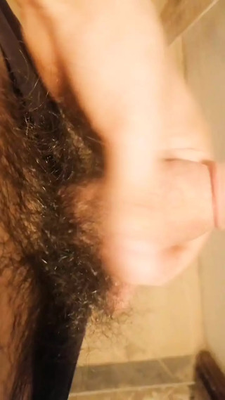 كنتسنى مراتي تدخل الدار تلقاني واجد مقيم, big Moroccan cock is waiting for his famme comes home as soon as he's ready