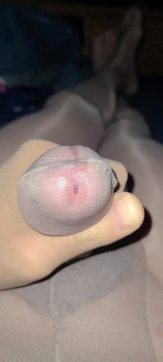 Nylon stroking no cum