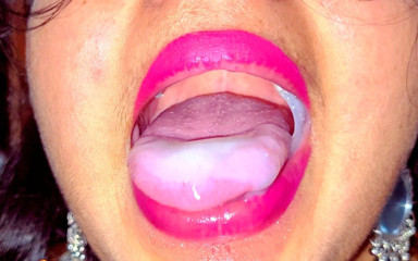 Suddenly, My Hot Stepsister Sucked My Penis and Cum Swallow