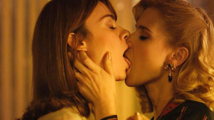 Thaila Ayala &amp; Mel Lisboa Lesbian Kiss - ScandalPlanet.Com