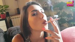 Her beauty face on cam