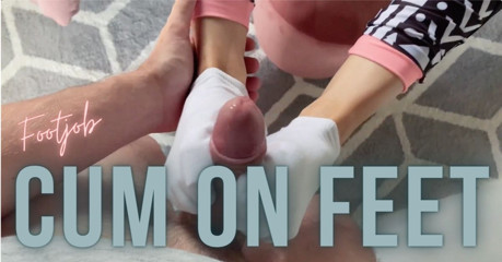 I Let Fan Fuck My Feet in White Socks and Horny Pussy till Cumshot on Feet POV