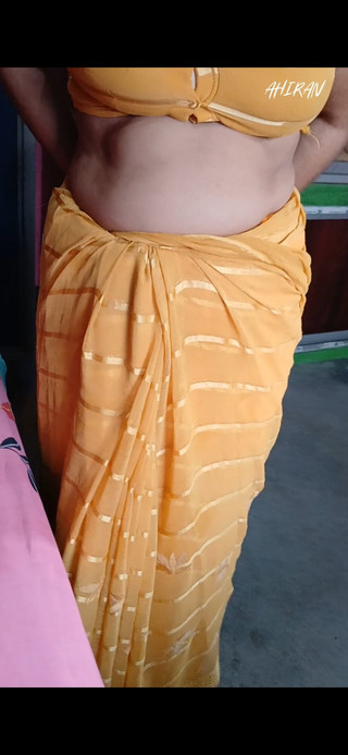 ASIAN INDIAN GIRL REVIEW AND FOREPLAY WITH HER BOOBS.