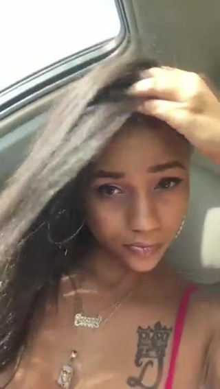 boobs exhibition in a car