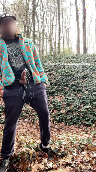 Boner piss showoff