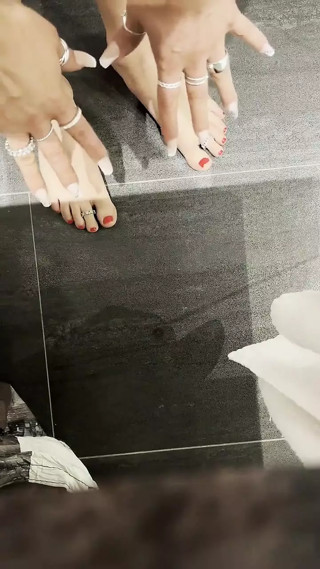 Without Nails and Rings I Feel Unsafe thumbnail