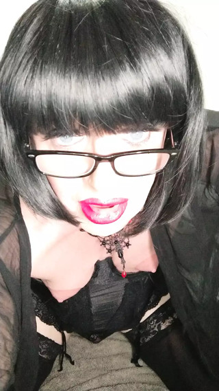 Trans milf cums