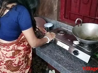 Indian Red Saree Wife Fuck With Hard Fucker ( Official Video By Villagesex91 )