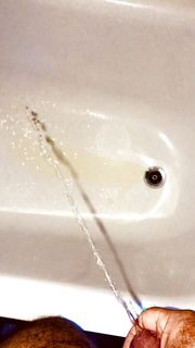 Pee