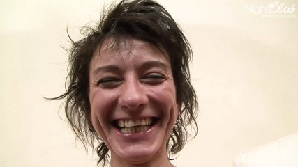 Oma liebt 2 Schwaenze im Arsch