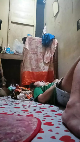 Naka tulog og pinakalit si Inday
